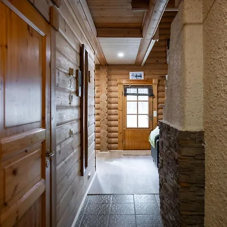 Holiday home Pyhan Kortepuolukka Pyhatunturi