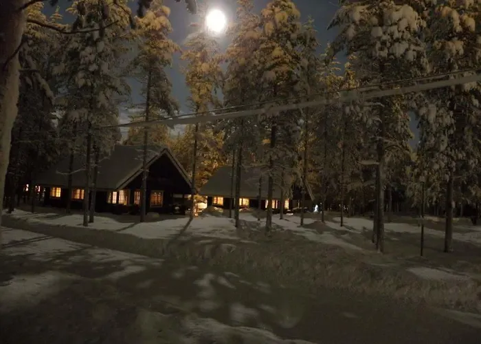 펜션 Pyhaen Kortepuolukka 파이하튠튜리