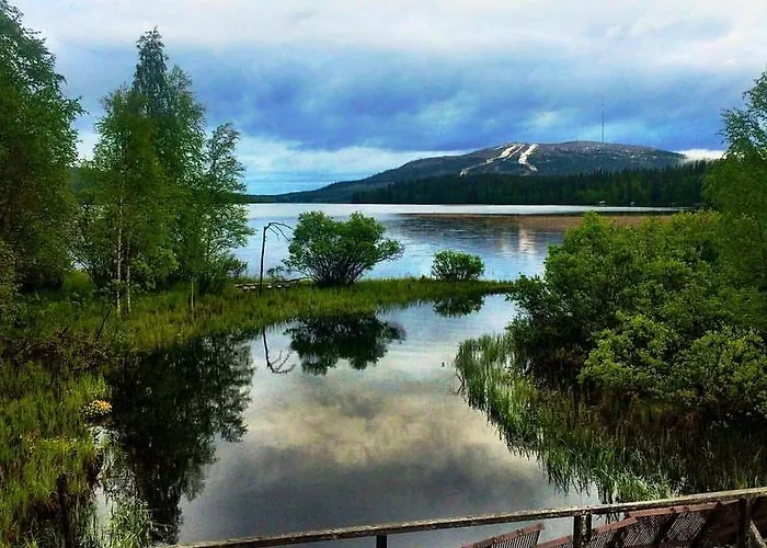 펜션 Pyhaen Kortepuolukka